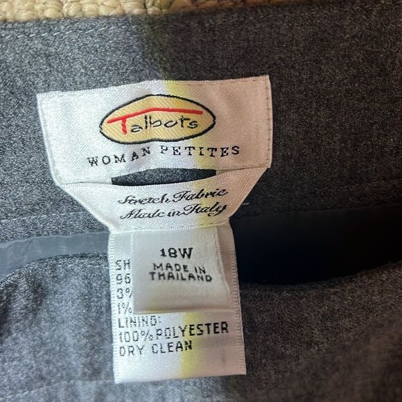 Talbots plus size 2 piece (blazer/pants) size 18w petite - Picture 9 of 13